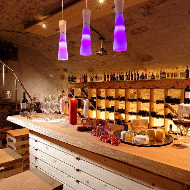 Baeren Hotel, The Bear Inn vanaf 946,-!