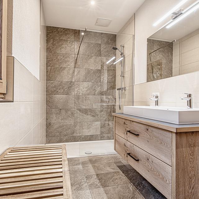 Chalets Hotter vanaf € 1106,00!