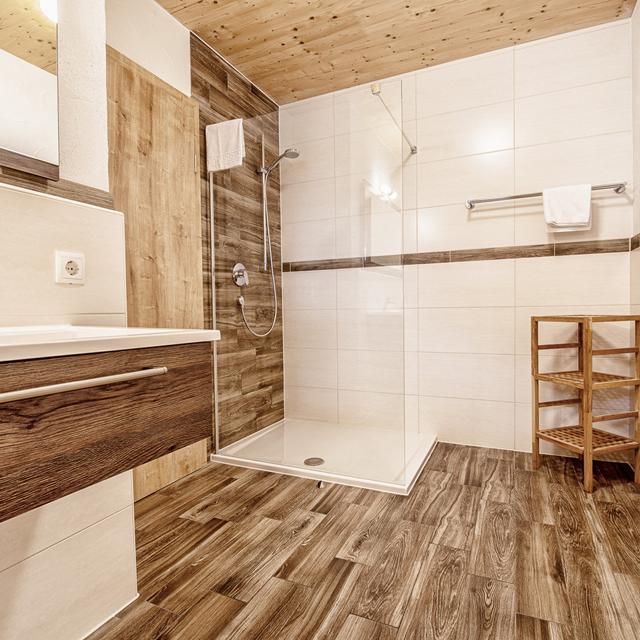 Chalets Hotter vanaf € 1106,00!