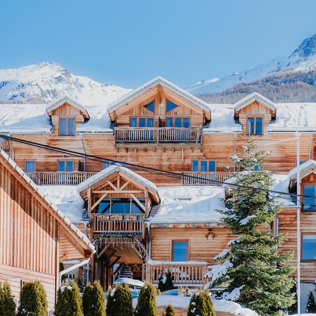 Chalets & Résidence Les Logis D'Orres vanaf € 366,00!