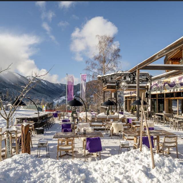 Forsthofalm Holzhotel vanaf € 1784,00!