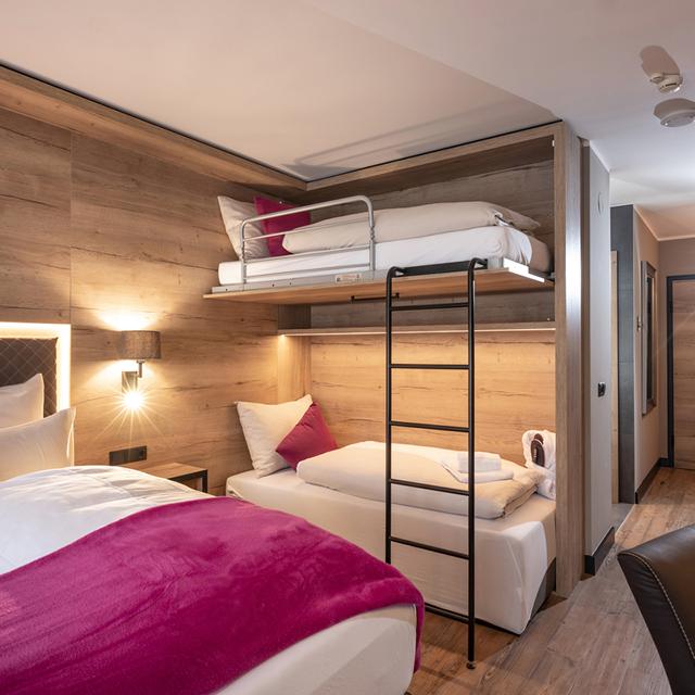 Hotel Adapura vanaf € 1176,00!