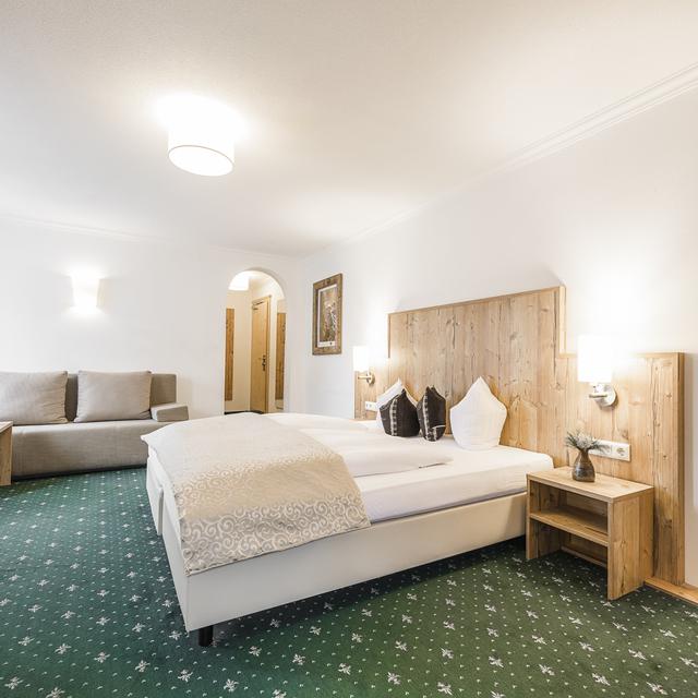 Hotel Alphof   Halfpension vanaf € 972,00!