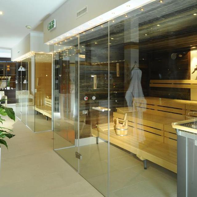 Hotel Alpina Ischgl vanaf € 1286,00!