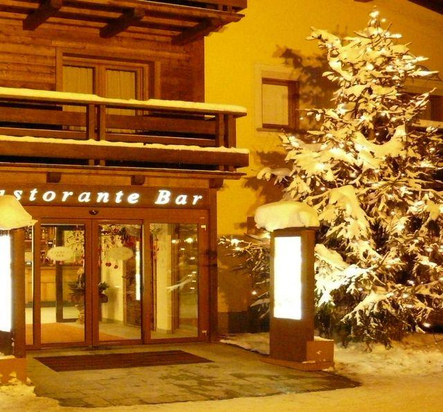 Hotel Amerikan vanaf € 863,00!
