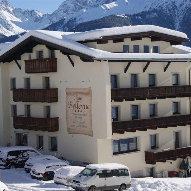 Hotel Bellevue   Halfpension vanaf &euro; 1082,-'!