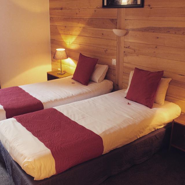 Hotel De La Valentin vanaf 387,-!