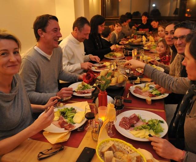 Hotel De La Valentin vanaf € 387,00!