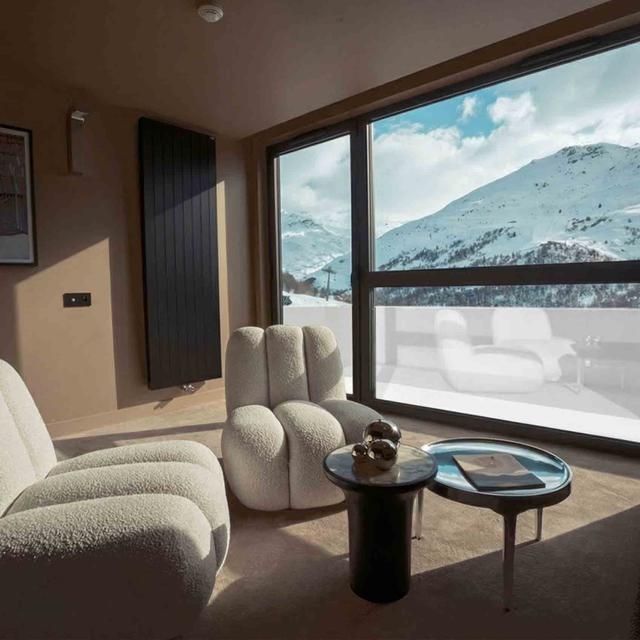 Hotel Fahrenheit Seven Les Menuires vanaf €1601,00!