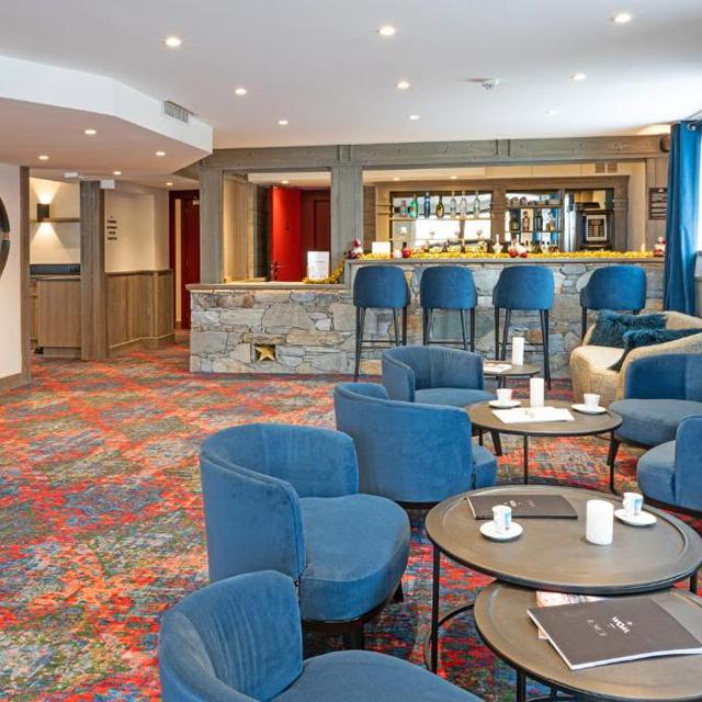 Hotel L'Aigle Du Montana vanaf € 1238,00!