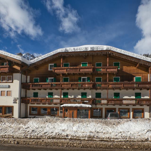 Hotel Rododendro   Halfpension vanaf &euro; 999,-'!