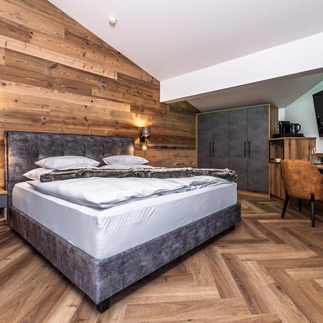 Hotel Vier Jahreszeiten vanaf 1183,-!