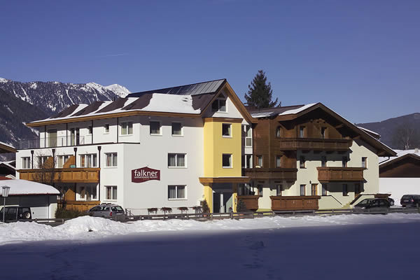 Vakantie naar Appartement Resort Falkner in Längenfeld in Oostenrijk