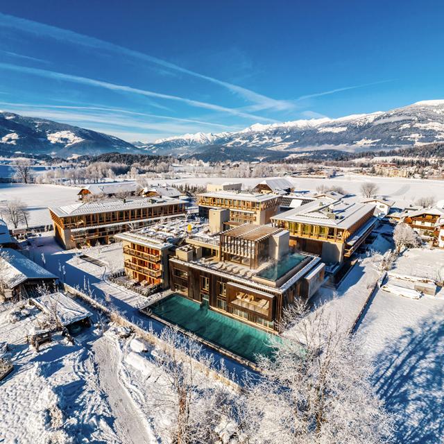 Falkensteiner Hotel Kronplatz in Reischach (Riscone), Italië voor de vakantie aanbieding van &euro; 1618,-!